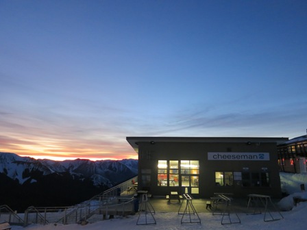 An awesome dawn shot of the Daylodge by Ruth.