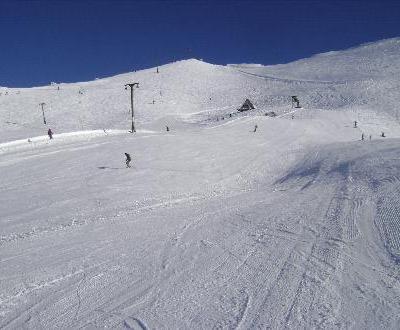 30-6-12 - Awesome upper mountain snow coverage