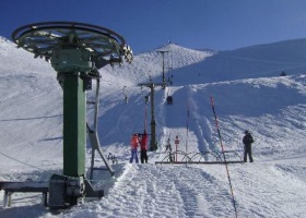 30-6-12 - Base of the Ridge Tow