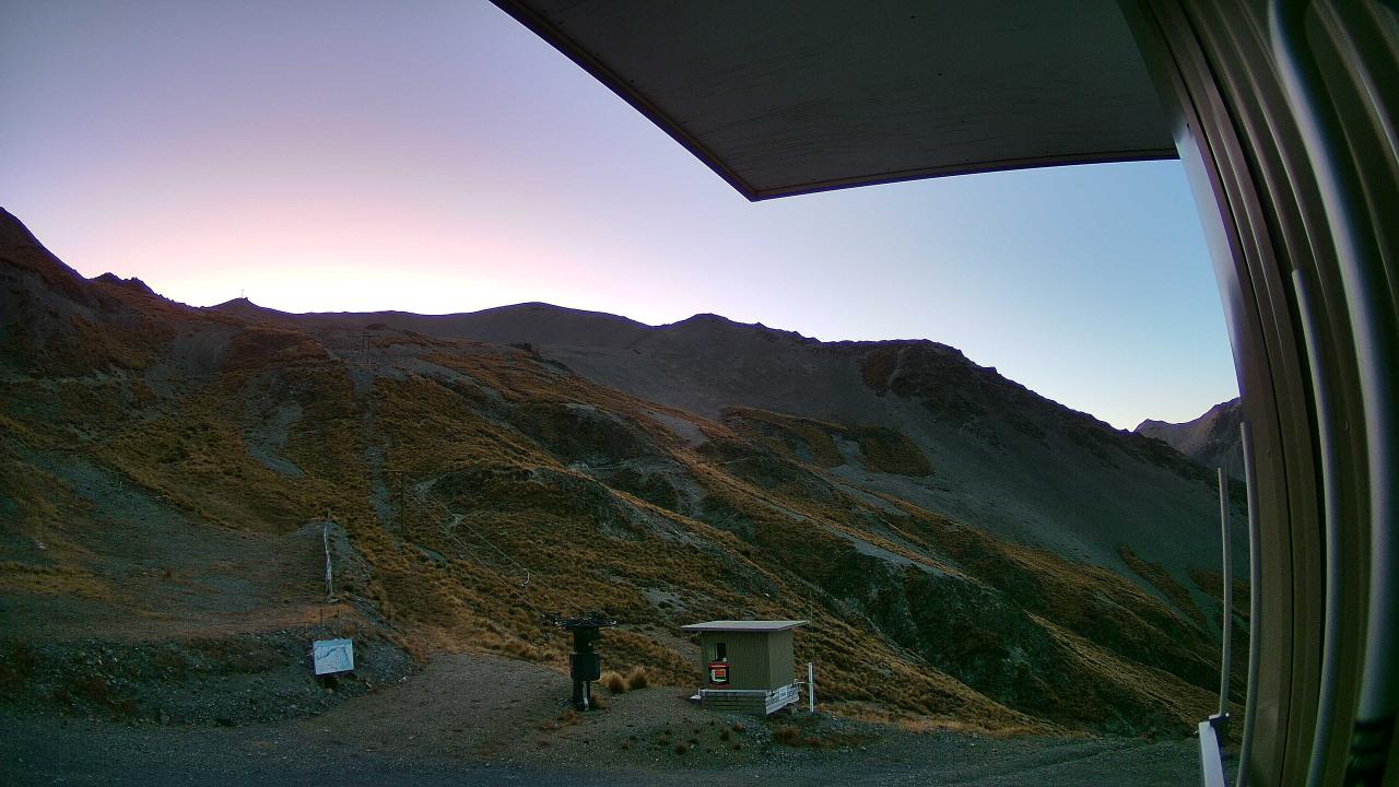 09-06-2026 at 17:30